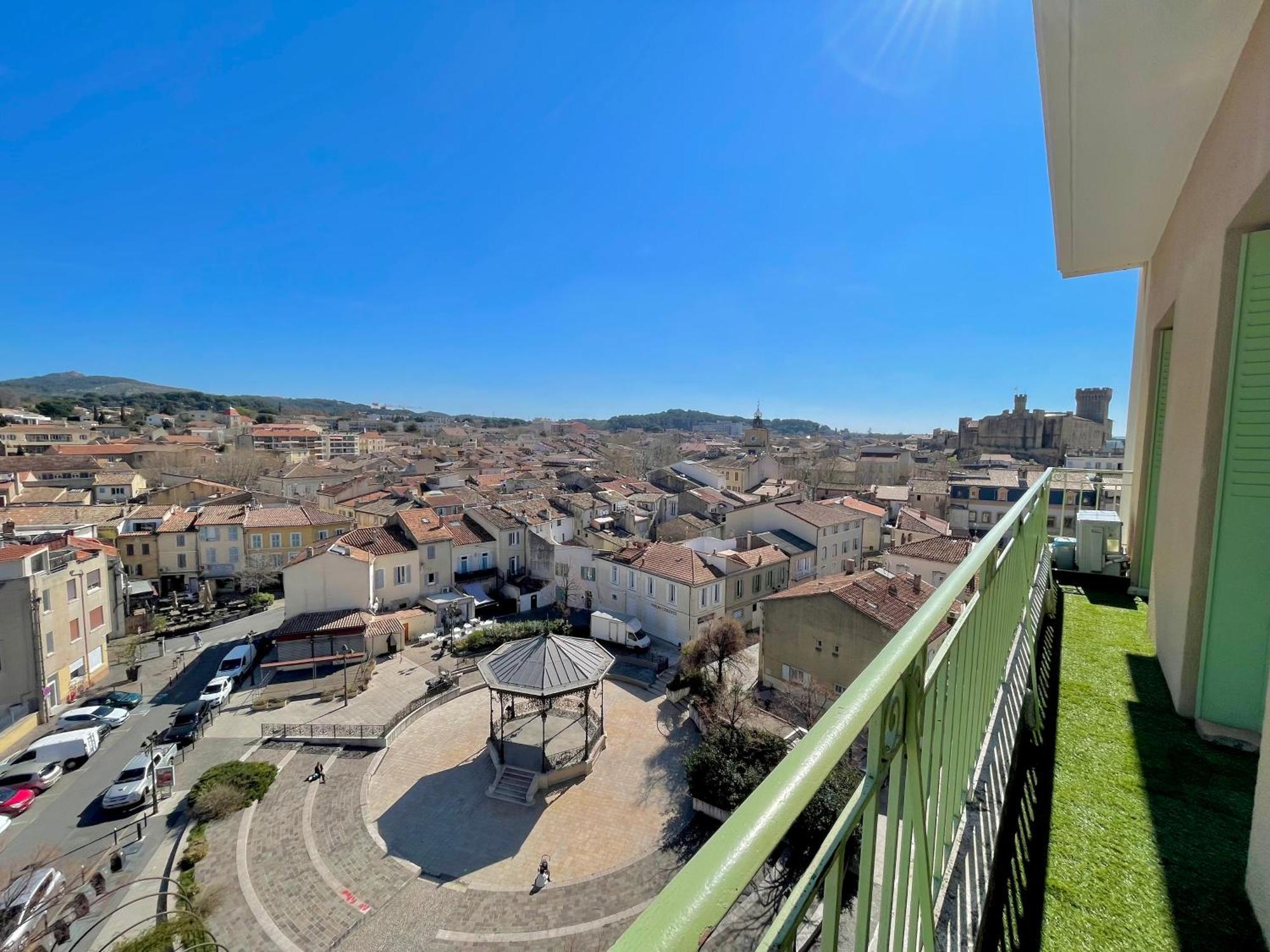 דירות Le Panoramique Salonais מראה חיצוני תמונה