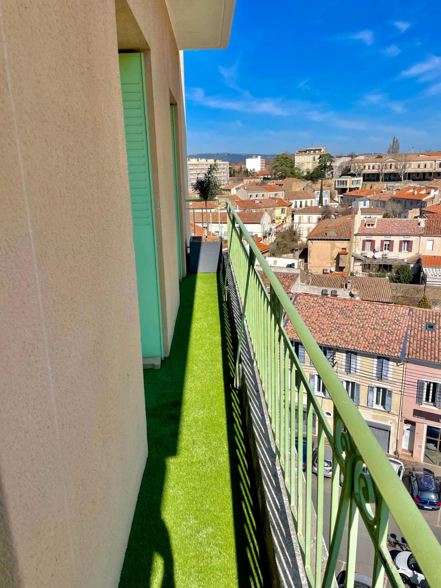 דירות Le Panoramique Salonais מראה חיצוני תמונה